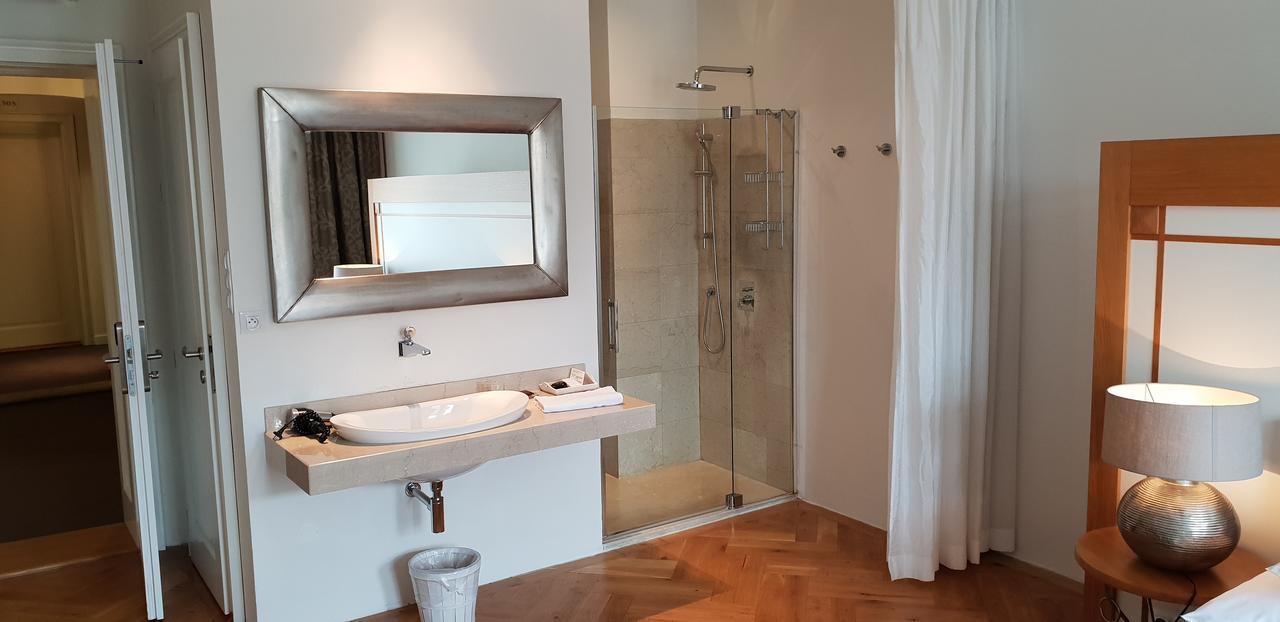 Jungmann Hotel Praha Bagian luar foto